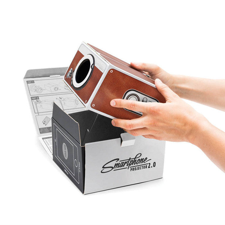 Portable Projector Zoom Lens - DIY Smartphone Theater