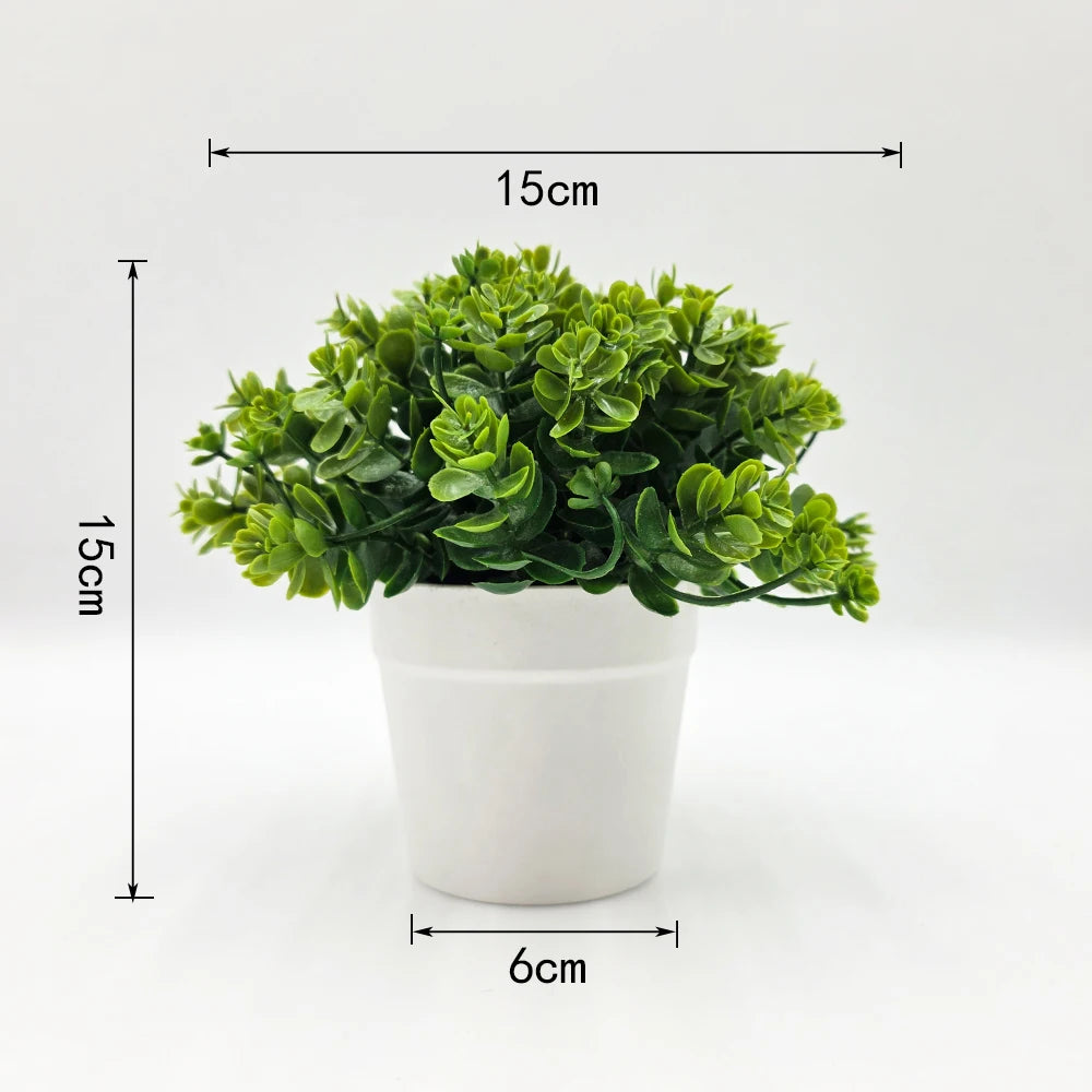 15cm Artificial Eucalyptus in Pot, Realistic Fake Greenery Plant Mini Potted Plant for Home Office Desk Decor, Table Centerpiece