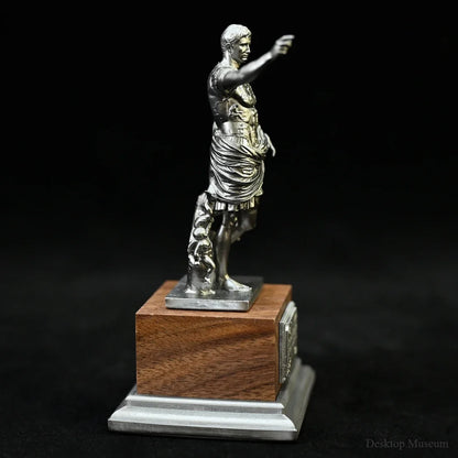 120MM  Home decoration model crafts Home office ornaments resin model Octavian LTCP-291